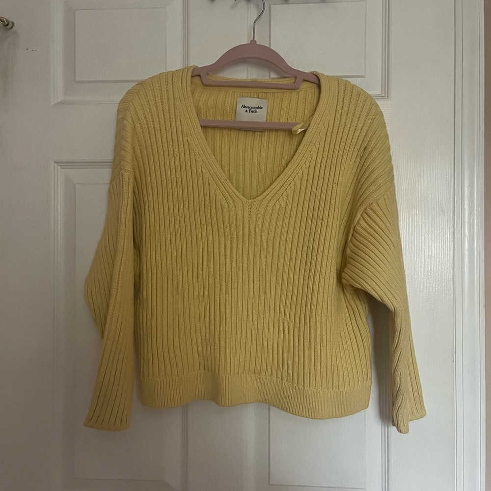 Abercrombie & Fitch Yellow V-Neck Sweater